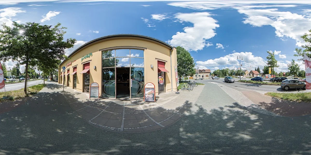 Bäcker Thonke Falkensee, Café "Gotthilfs" – Street View & 360°-Fotos in Falkensee, Brandenburg