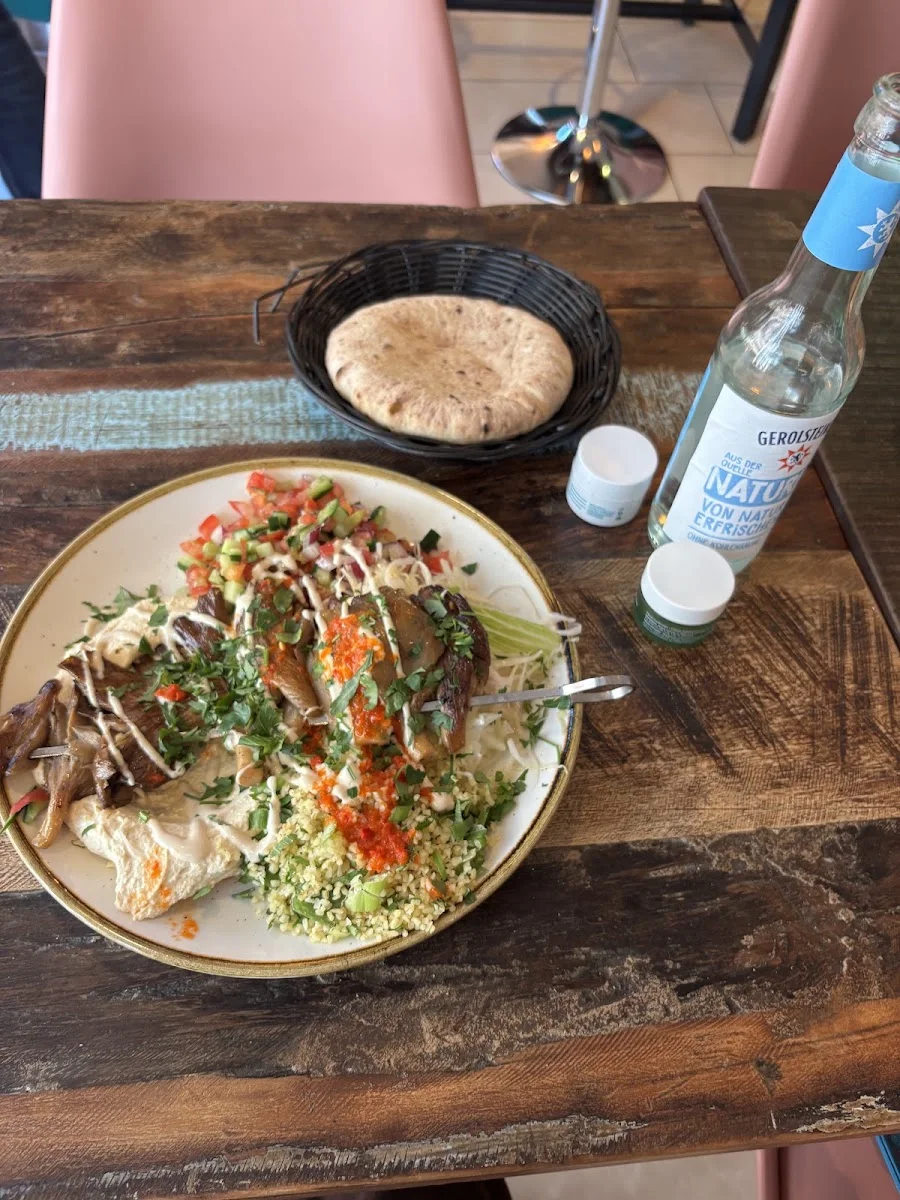 Dominion – Fast-Food-Restaurant in Frankfurt am Main, Hessen