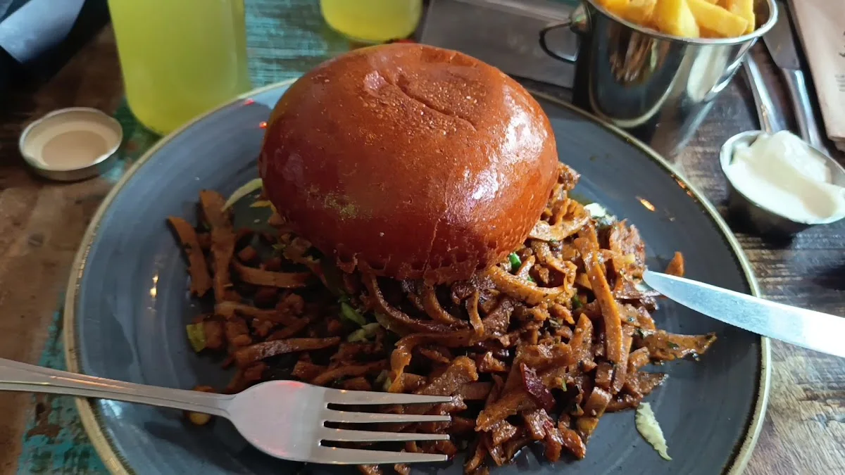 Dominion – Fast-Food-Restaurant in Frankfurt am Main, Hessen