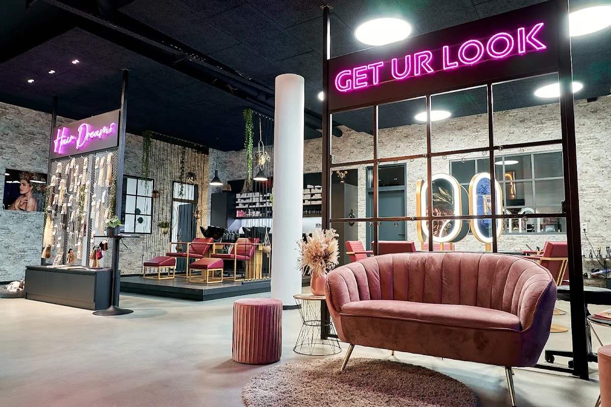 GET UR LOOK - Make-up - Hair - Beauty - Photography – Friseursalon in Frankfurt am Main, Hessen
