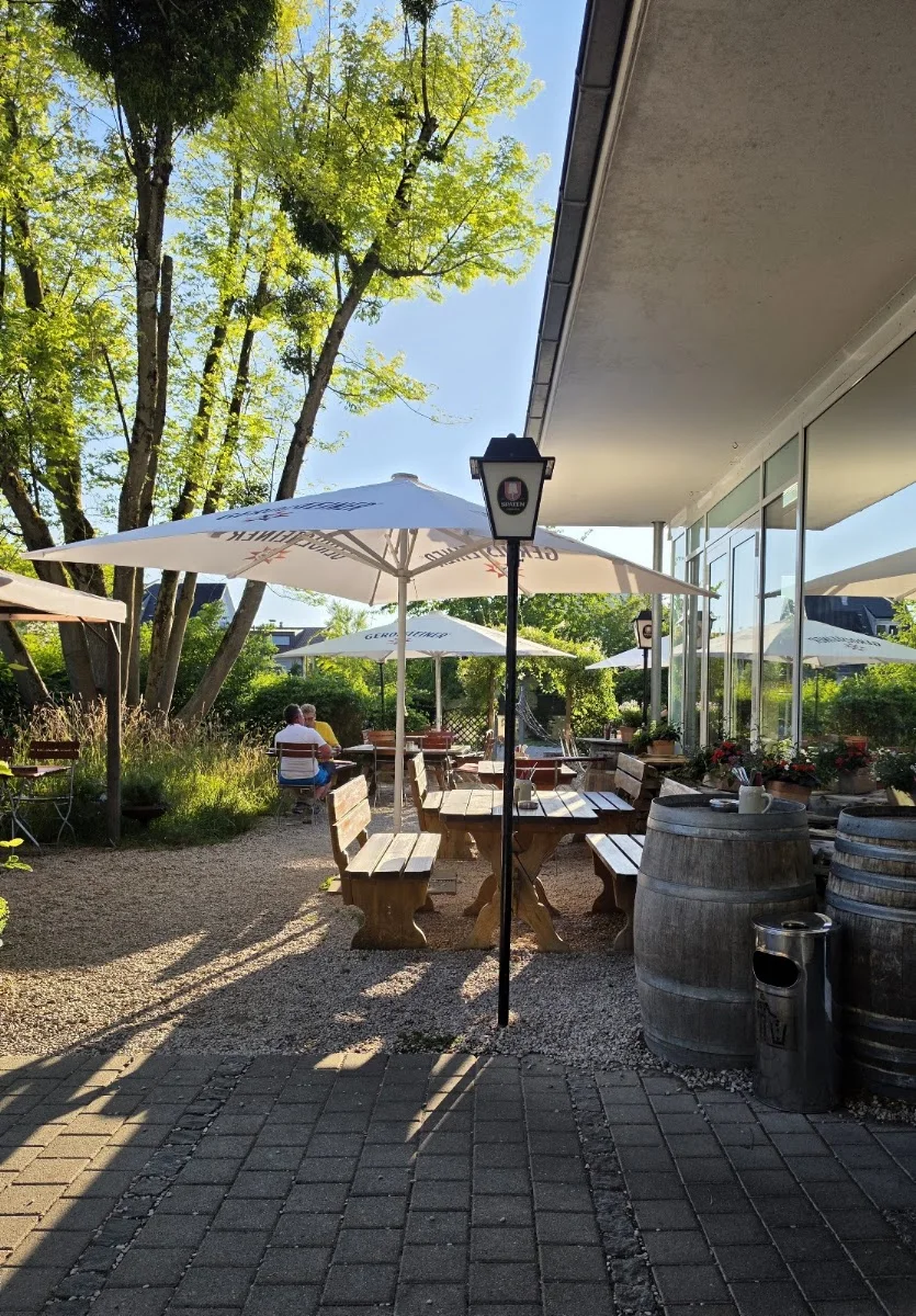 Lohengrins Wirtshaus und Bar – Atmosphäre in München, Bayern