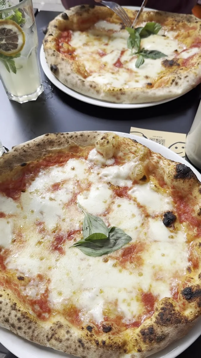 Tazzi Pizza – Pizza in Hamburg