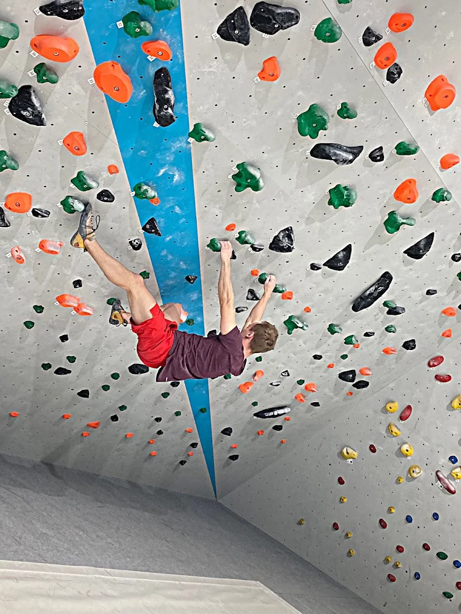 Boulderwelt München Süd – Bouldern in Brunnthal, Bayern