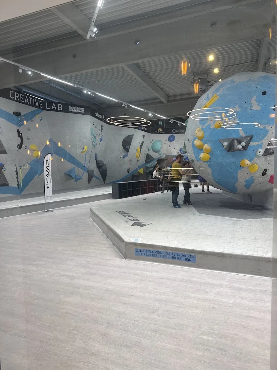 Boulderwelt München Süd – Besucherfoto von Joshua Marley in Brunnthal, Bayern