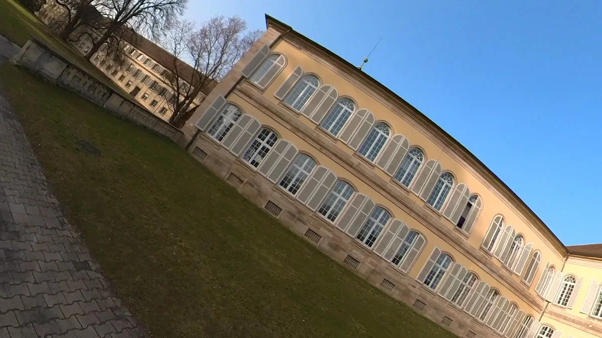 Hohenheimer Gärten – Sehenswürdigkeit in Stuttgart, Baden-Württemberg