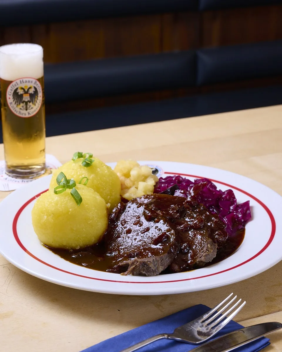 Gaffel Haus Berlin - Das Kölsche Konsulat in der Hauptstadt – Sauerbraten in Berlin