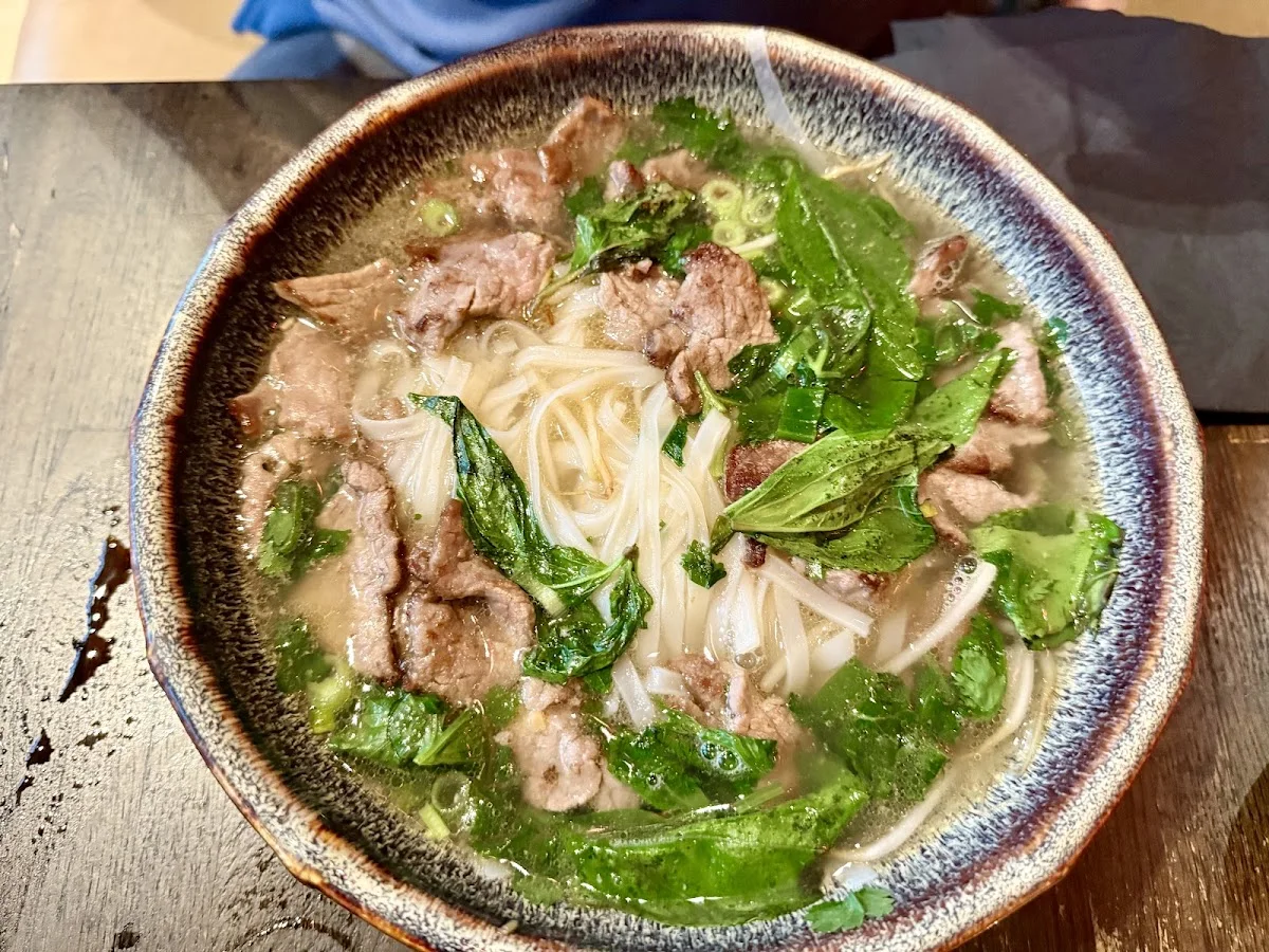 Hanoi Deli Rathaus – Rindfleischsuppe in Hamburg