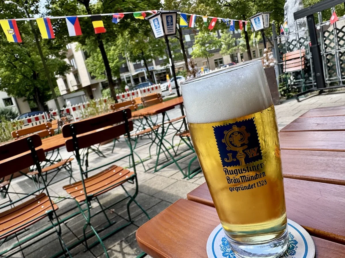 Augustiner am Dante – Restaurant in München, Bayern