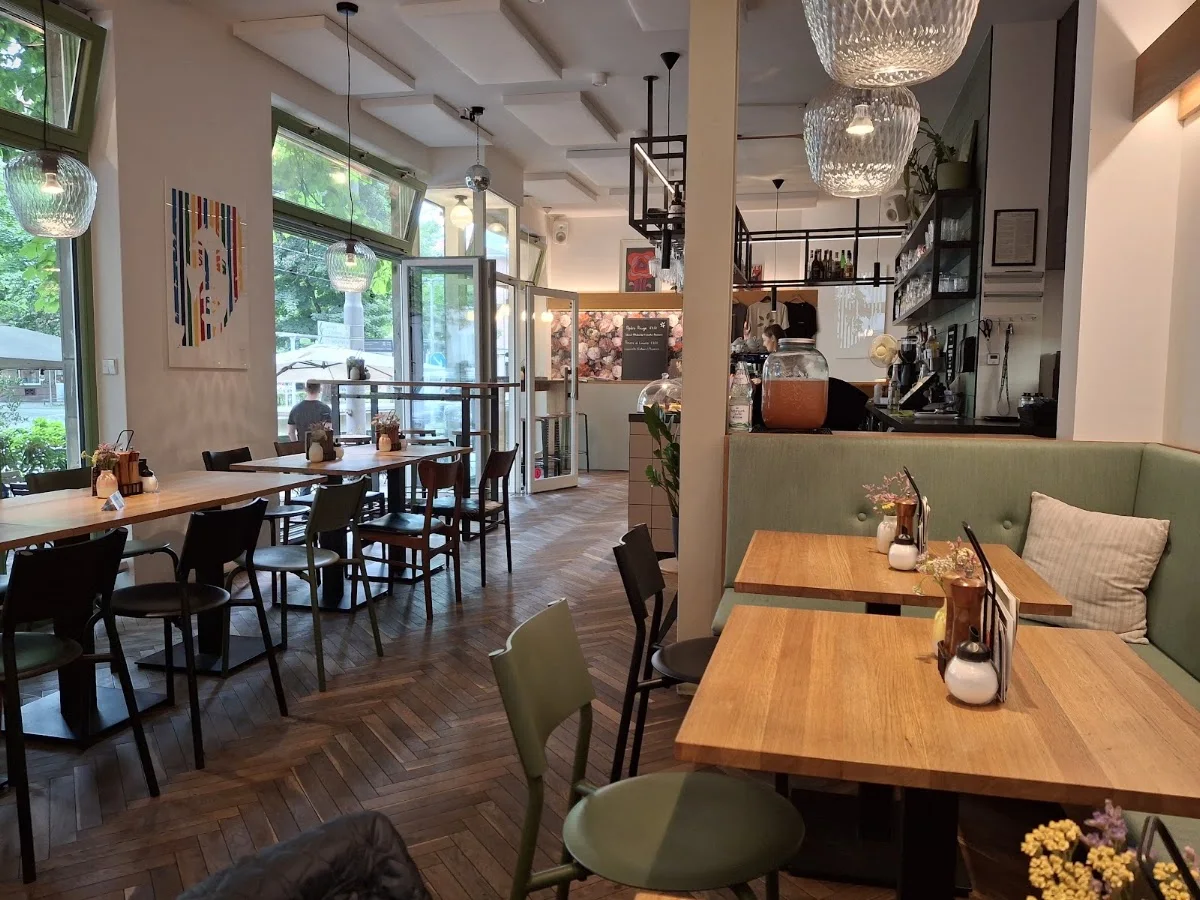 Gottlieb Café & Bar – Atmosphäre in Stuttgart, Baden-Württemberg