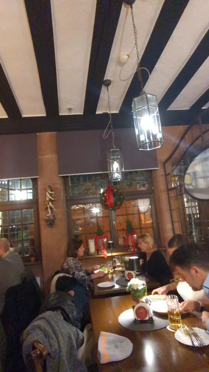 Zum Standesämtchen – Atmosphäre in Frankfurt am Main, Hessen