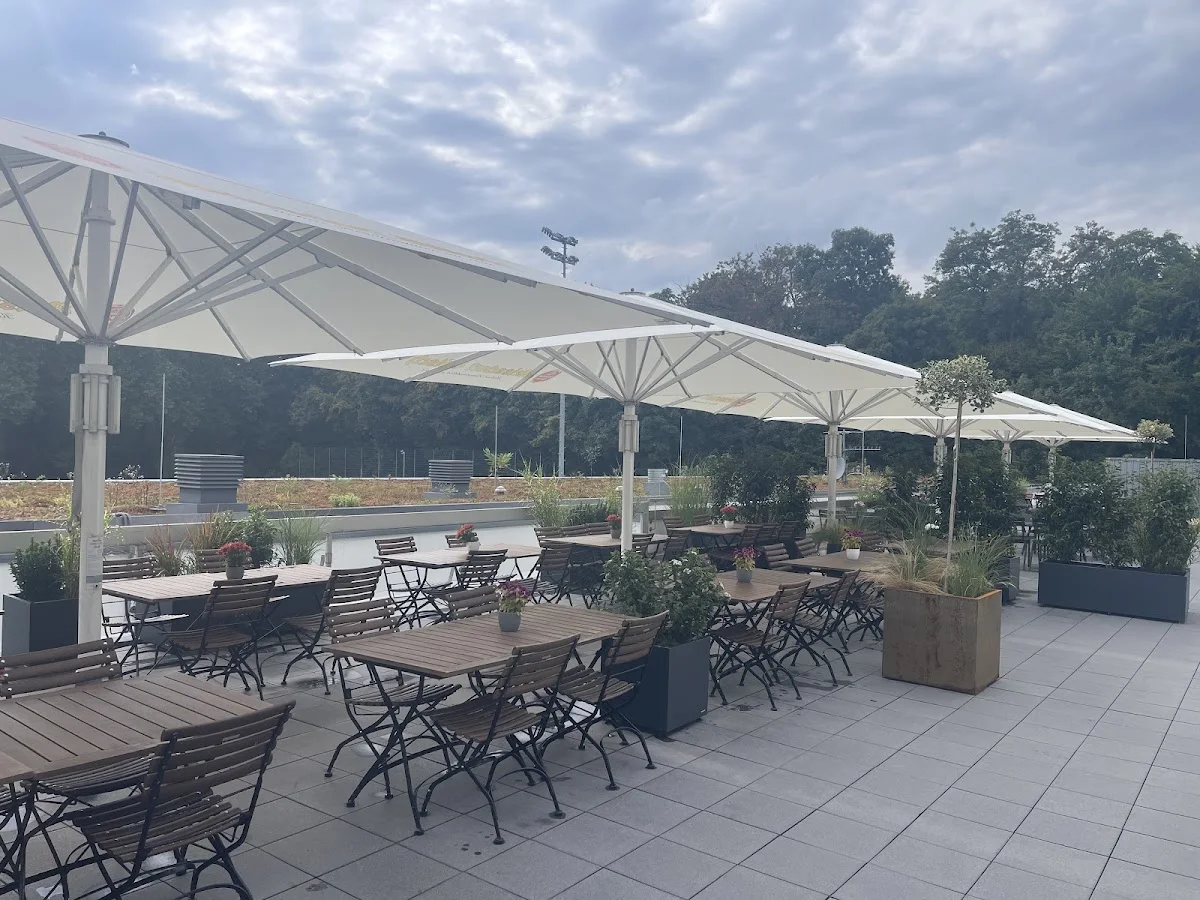 Clubhaus am Geißbockheim – Atmosphäre in Köln, Nordrhein-Westfalen