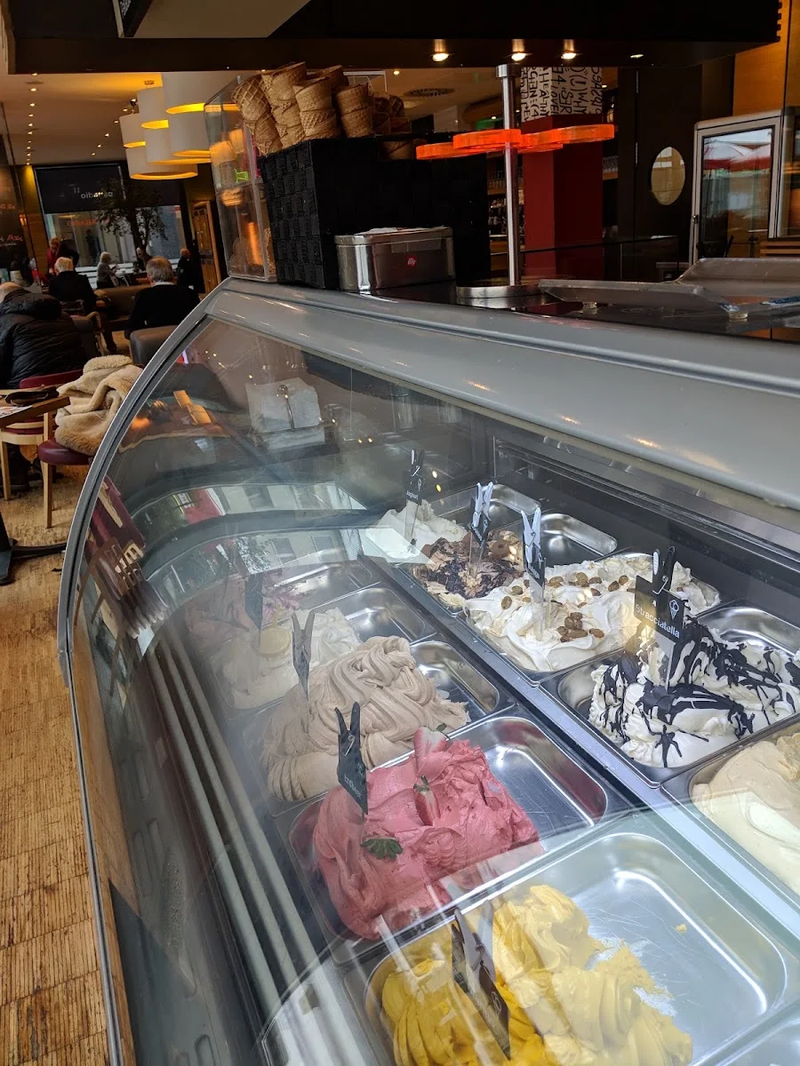 Restaurant Café Palladio – Gelato in Köln, Nordrhein-Westfalen
