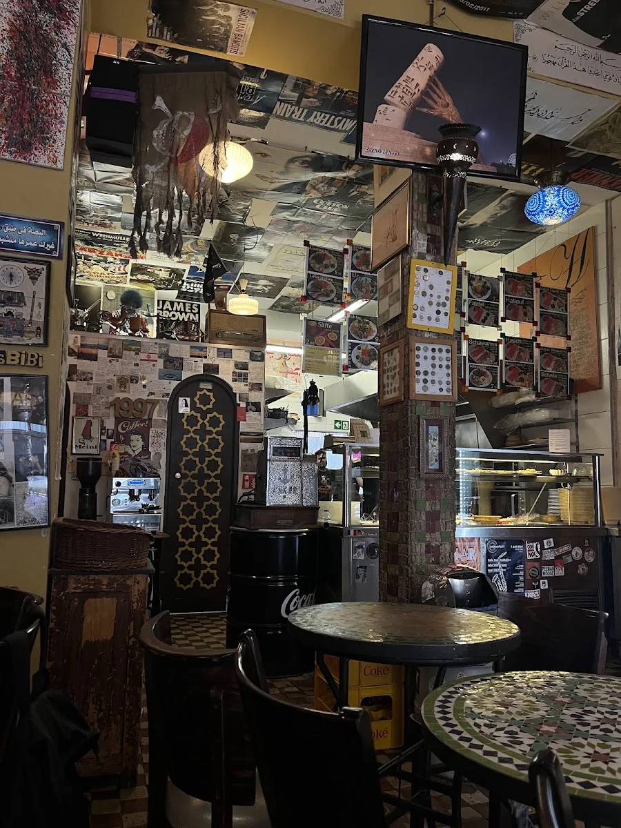 Habibi Köln – Atmosphäre in Köln, Nordrhein-Westfalen