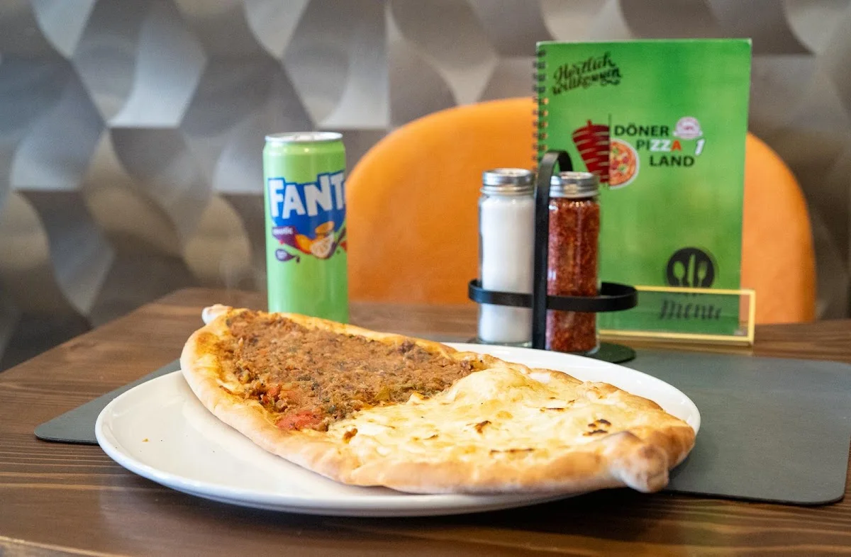Döner & Pizza Land – Vom Inhaber in Frankfurt am Main, Hessen