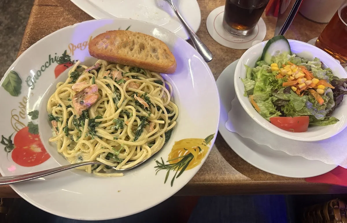 Kroatisches & Internationales Restaurant Slavia – Spaghetti in Köln, Nordrhein-Westfalen