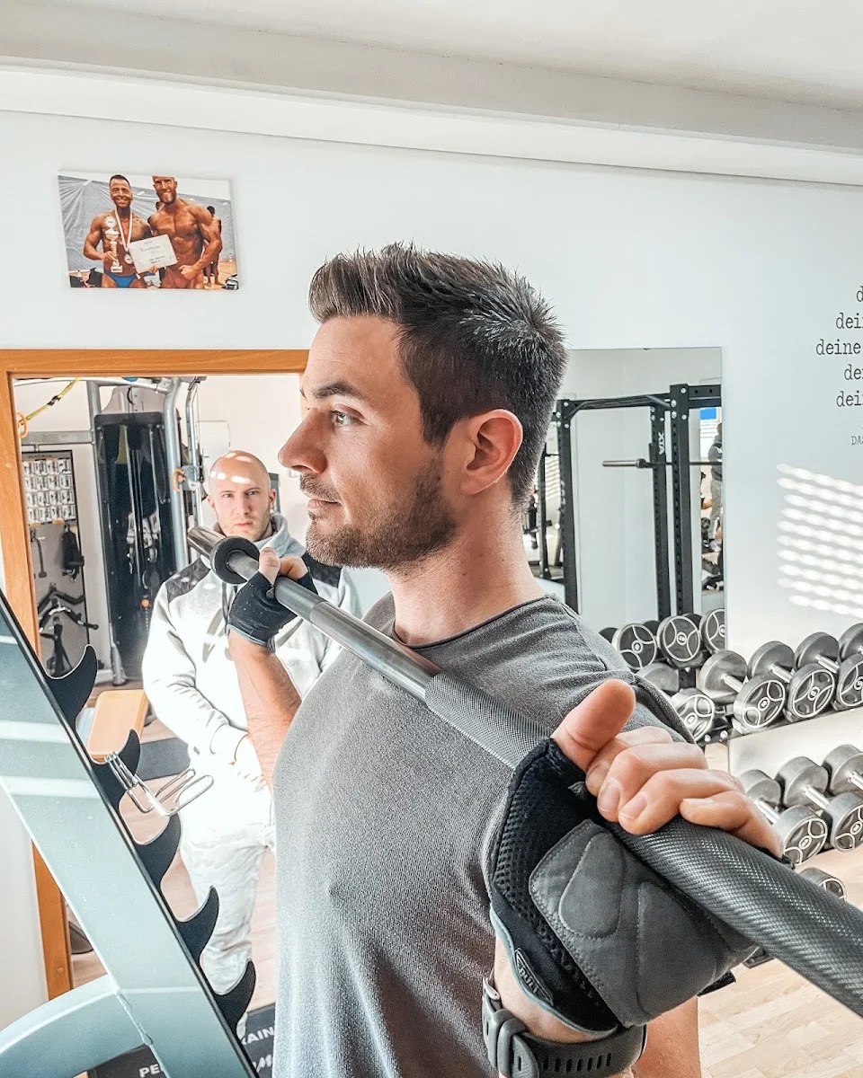 Personaltraining Stefan Humpfer – Profilfoto in Steinenbronn, Baden-Württemberg