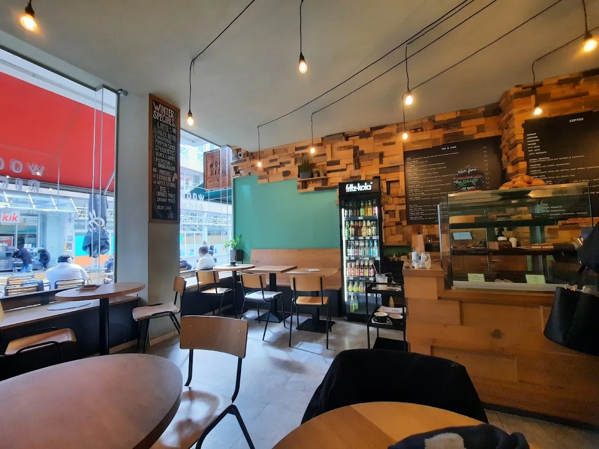 WOODRICH specialty coffee & soulfood – Atmosphäre in Darmstadt, Hessen