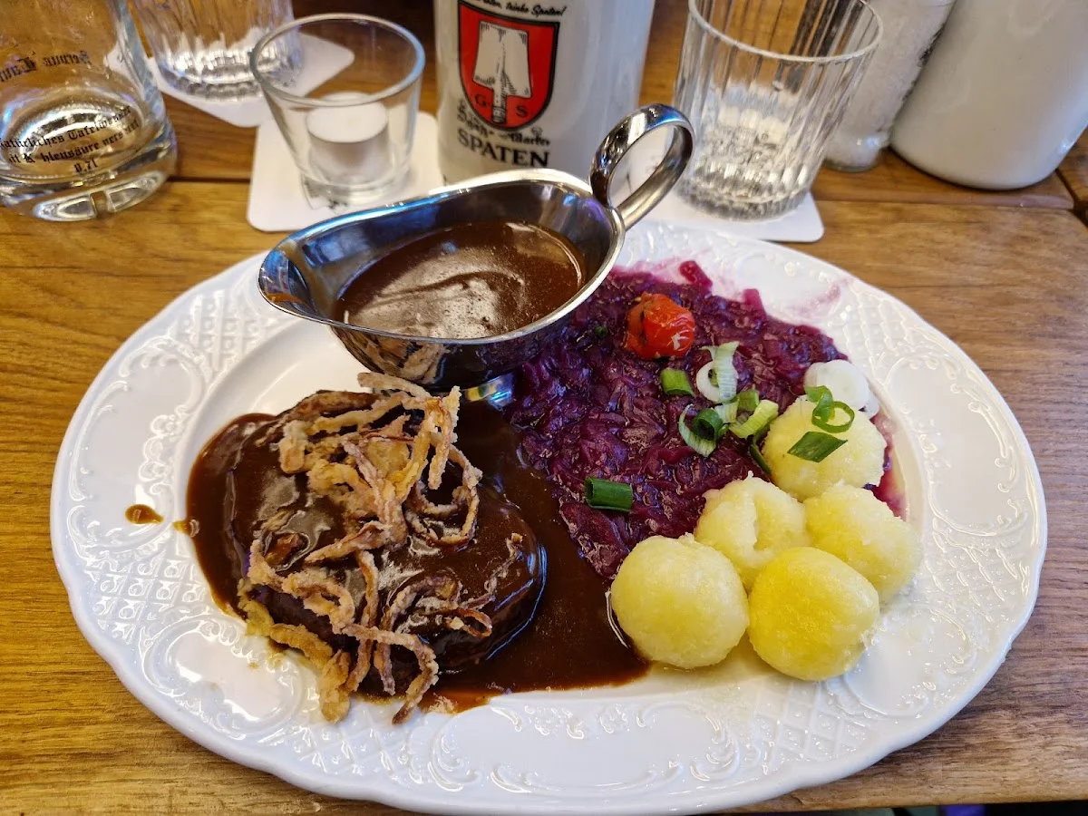 Servus Colonia Alpina – Sauerbraten in Köln, Nordrhein-Westfalen