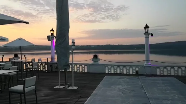 H’ugo’s Beach Club – Bar in Starnberg, Bayern