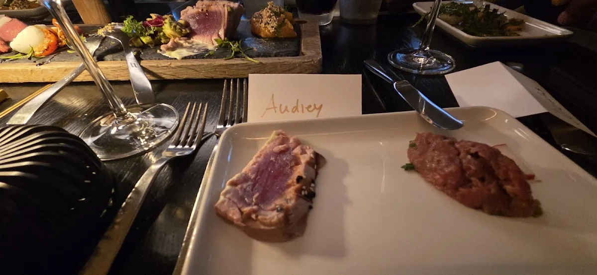 [m]eatery restaurant & botanist bar Hamburg – Restaurant in Hamburg