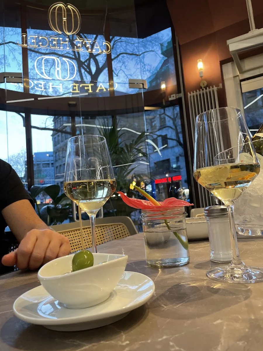 Cafe Hegel – Essen und Trinken in Stuttgart, Baden-Württemberg
