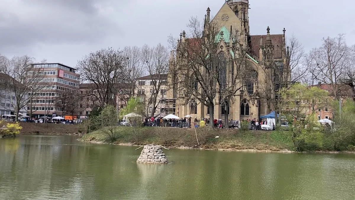 Rote Kapelle – Italienisches Restaurant in Stuttgart, Baden-Württemberg