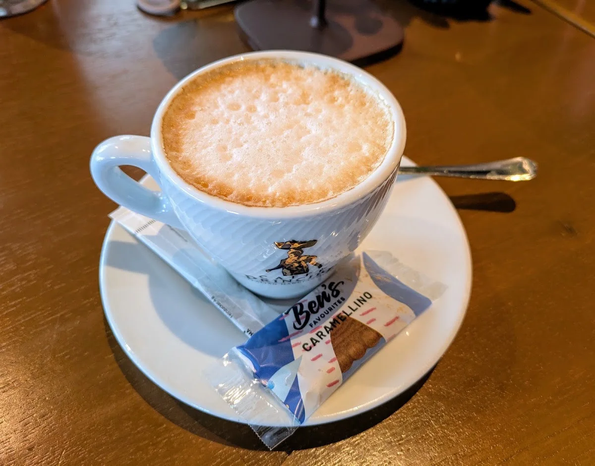 Rote Kapelle – Cappuccino in Stuttgart, Baden-Württemberg