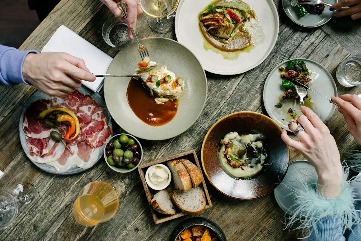 KINK Bar & Restaurant – Tapa in Berlin