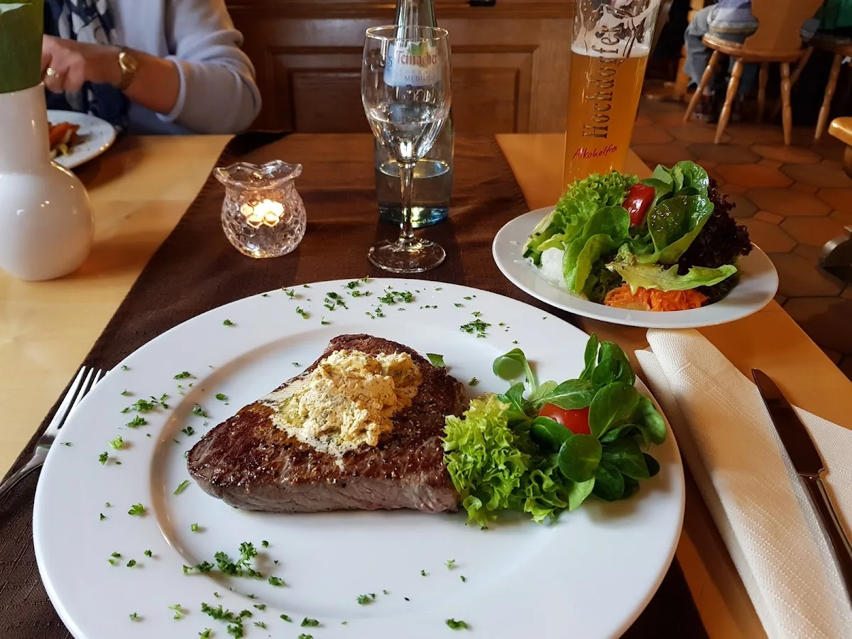 Weinstube Unmüßig – Schnitzel in Stuttgart, Baden-Württemberg
