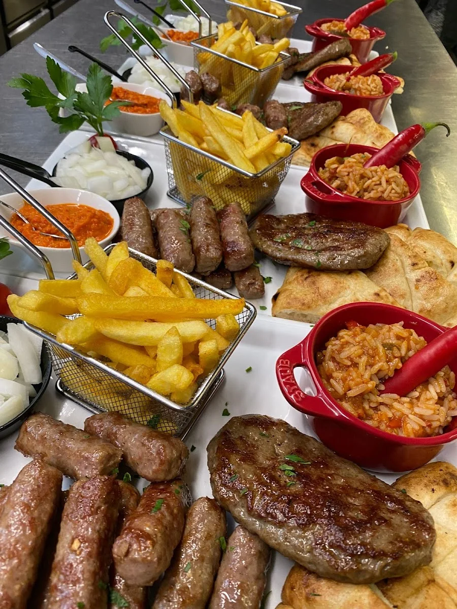 Moosacher Paradies – Essen und Trinken in München, Bayern