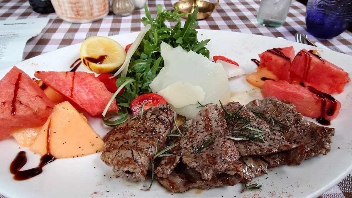 Trattoria Toscana Tempelhof – Essen und Trinken in Berlin