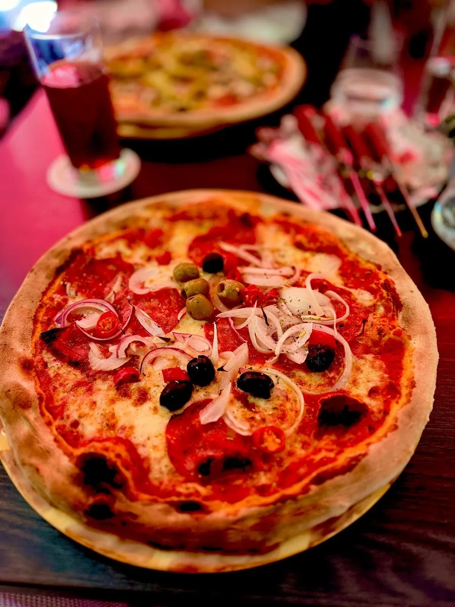 Rocco Charlottenburg Berlin – Essen und Trinken in Berlin