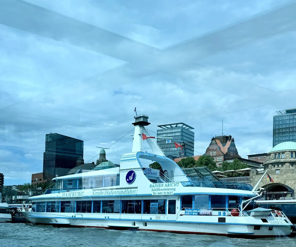 Rainer Abicht Elbreederei GmbH & Co. KG – Besucherfoto von Stefan Zman in Hamburg