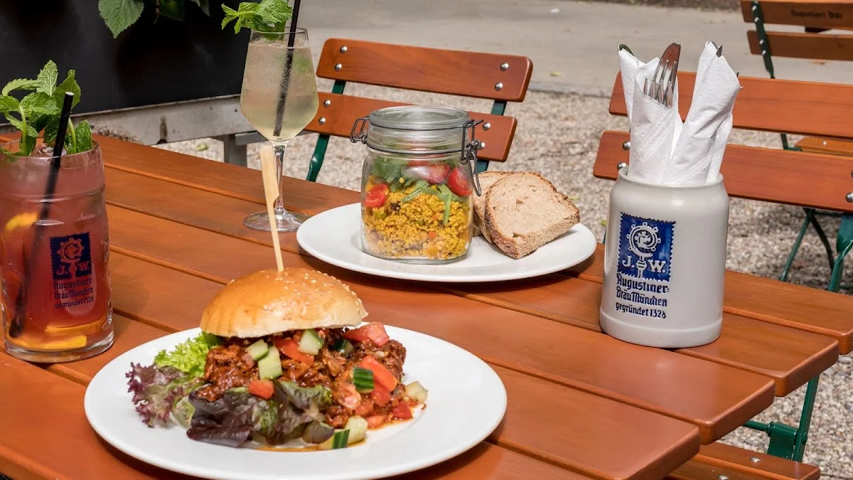 Augustiner Biergarten & Eventlocation Stuttgart – Essen und Trinken in Stuttgart, Baden-Württemberg