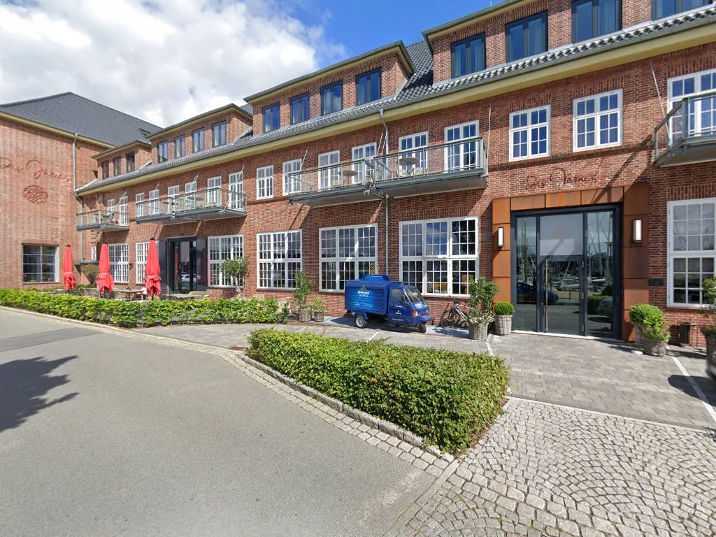 James Farmhouse – Street View & 360°-Fotos in Flensburg, Schleswig-Holstein