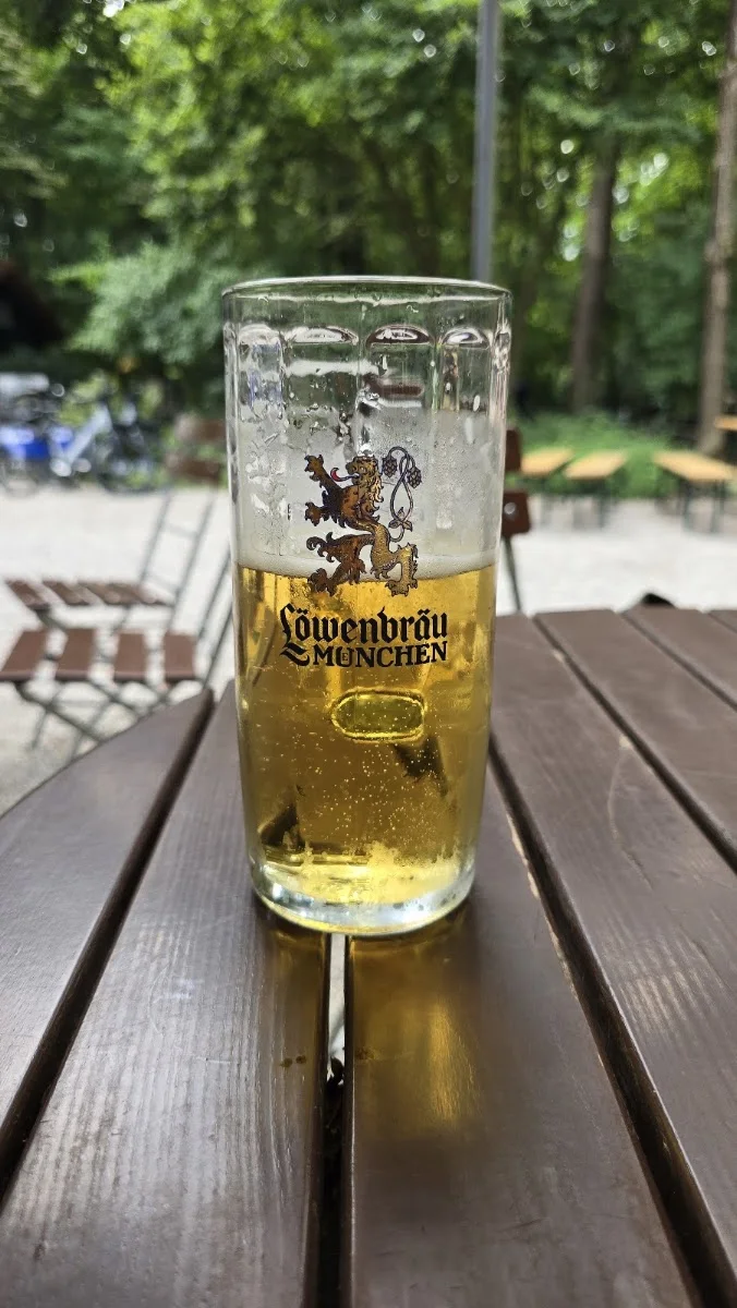 Hirschau im Englischen Garten – Bayerisches Restaurant in München, Bayern