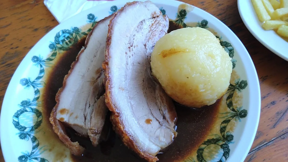 Hirschau im Englischen Garten – Sauerkraut in München, Bayern