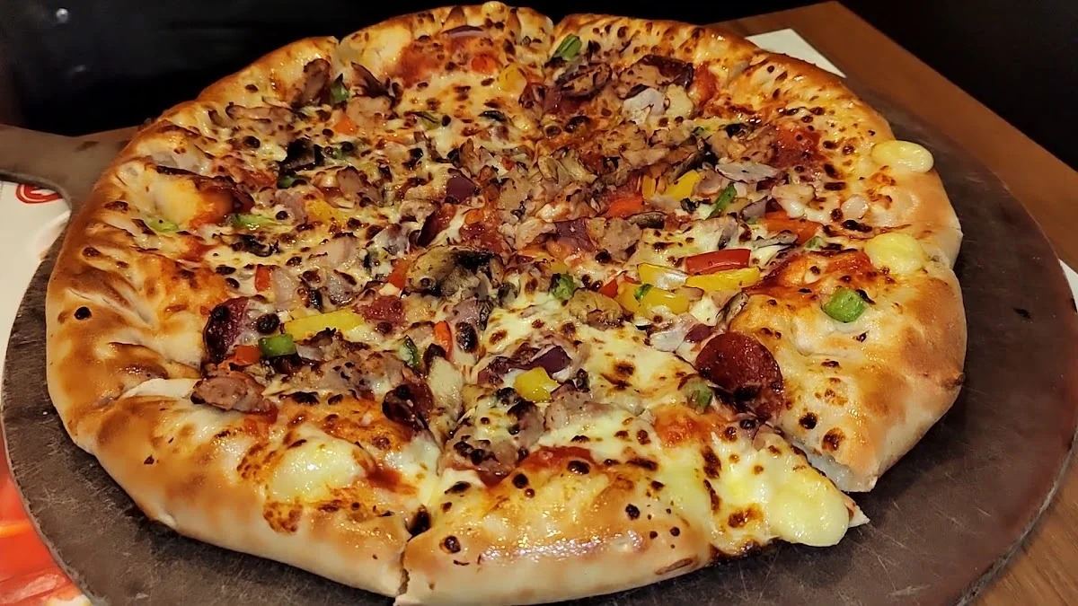 Pizza Hut Restaurant am Stachus – Pizza in München, Bayern