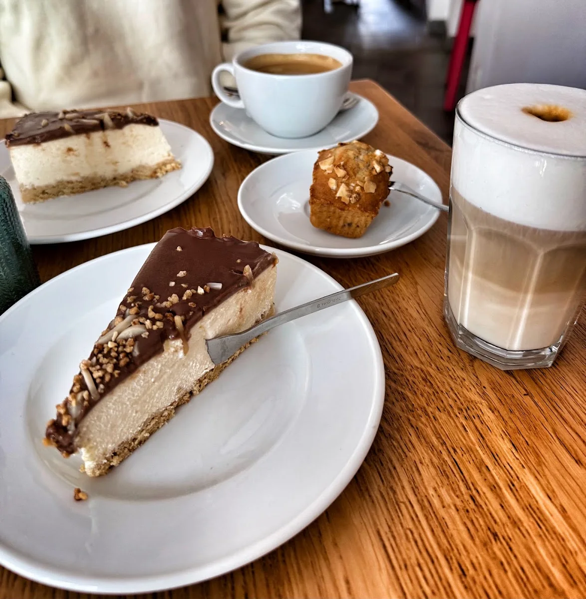 Café Wo ist Tom? – Kaffeekuchen in Köln, Nordrhein-Westfalen