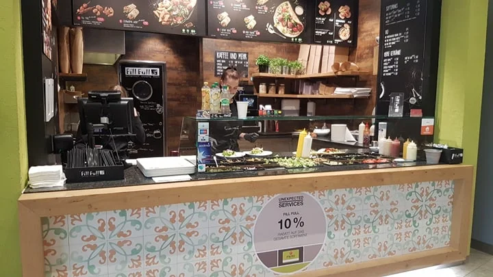 Fill Full – Atmosphäre in Mönchengladbach, Nordrhein-Westfalen