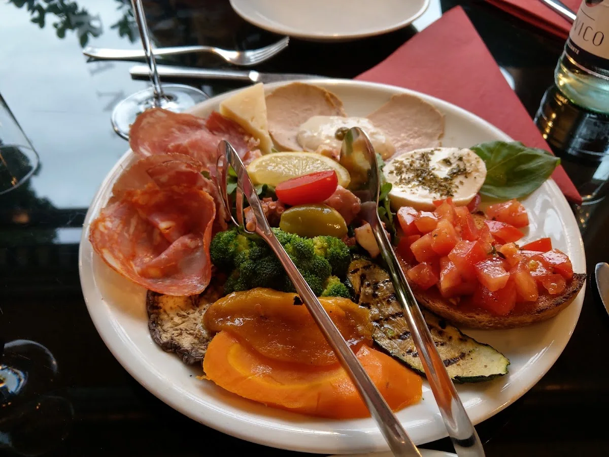 Ristorante Italiani – Antipasto in Stuttgart Hausen, Baden-Württemberg
