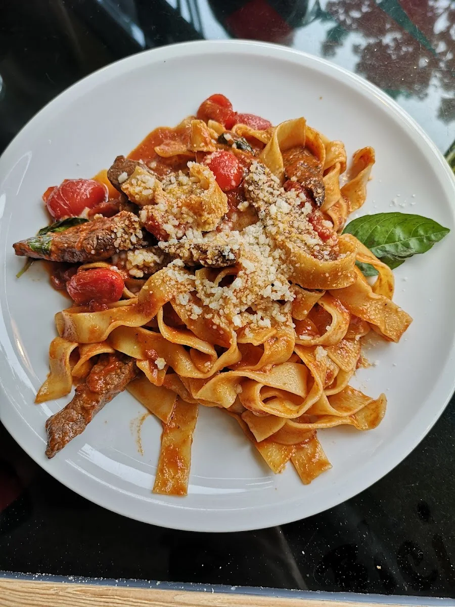 Ristorante Italiani – Rigatoni in Stuttgart Hausen, Baden-Württemberg