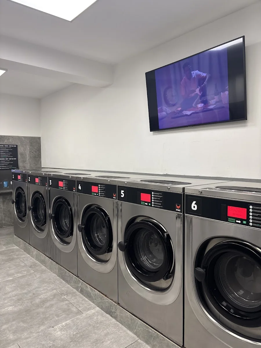 Waschsalon Karlsruhe Weststadt-Mitte | Wash&Go – Besucherfoto: Stiven Schaefer in Karlsruhe, Baden-Württemberg