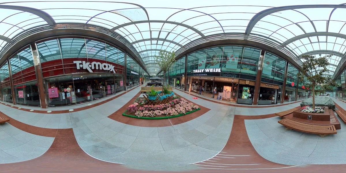 Nordwestzentrum – Street View & 360°-Fotos in Frankfurt am Main, Hessen