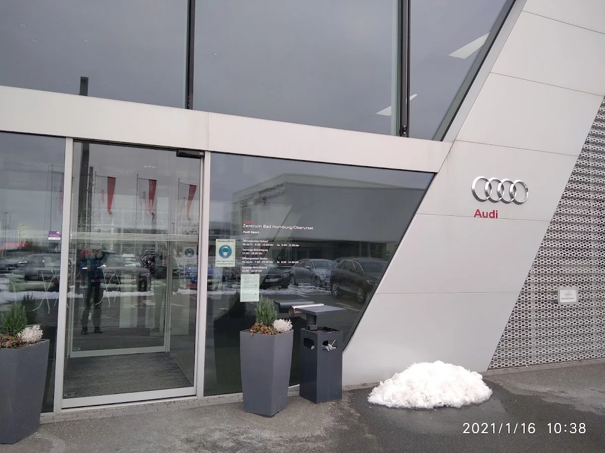 Avemo, Marnet, Audi Zentrum | Autohaus Bad Homburg Oberursel – Innenansichten in Oberursel, Hessen