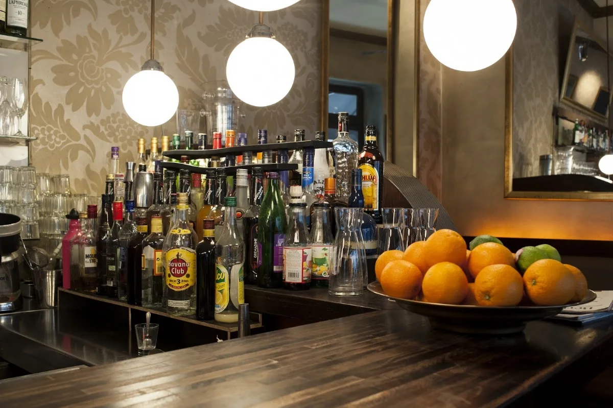Mokkabar – Essen und Trinken in Berlin