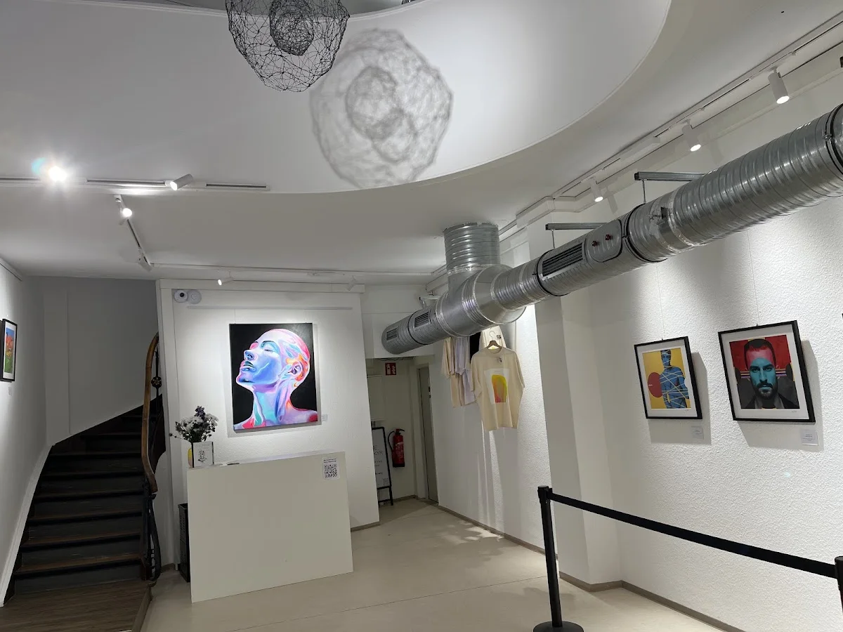 Galerie Ostermayr - Bar Nürnberg – Vom Inhaber in Nürnberg, Bayern