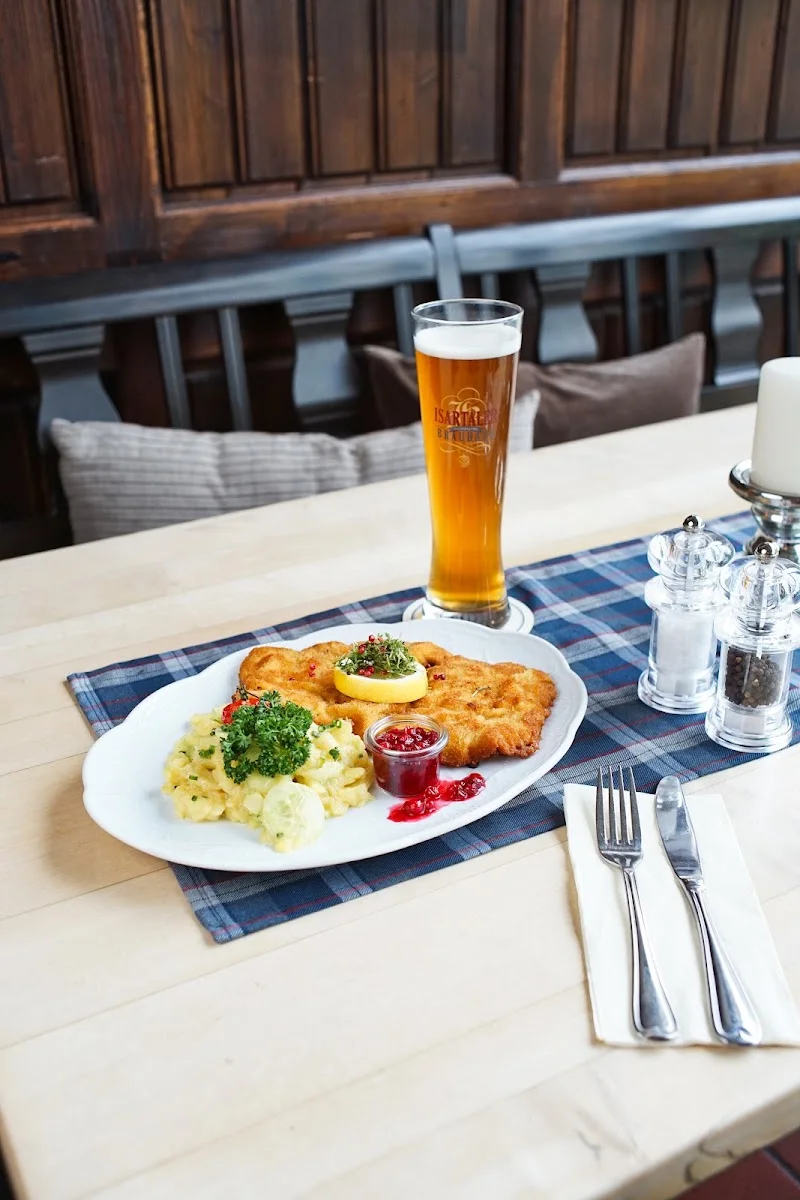 Isartaler Brauhaus – Essen und Trinken in Pullach im Isartal, Bayern