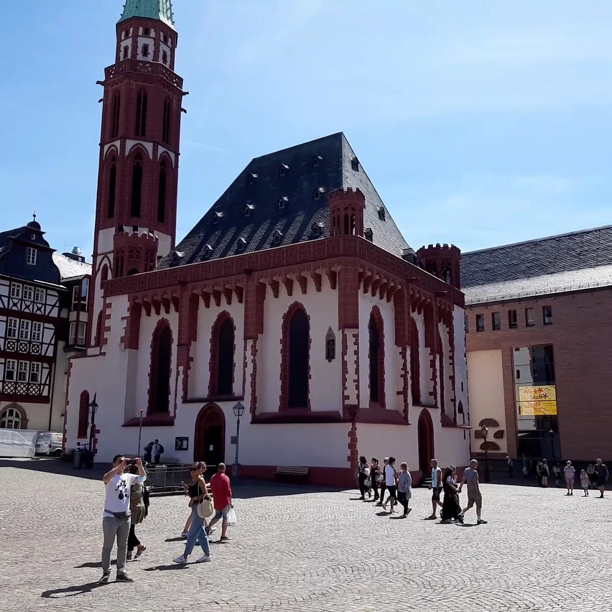 Römerberg – Sehenswürdigkeit in Frankfurt am Main, Hessen