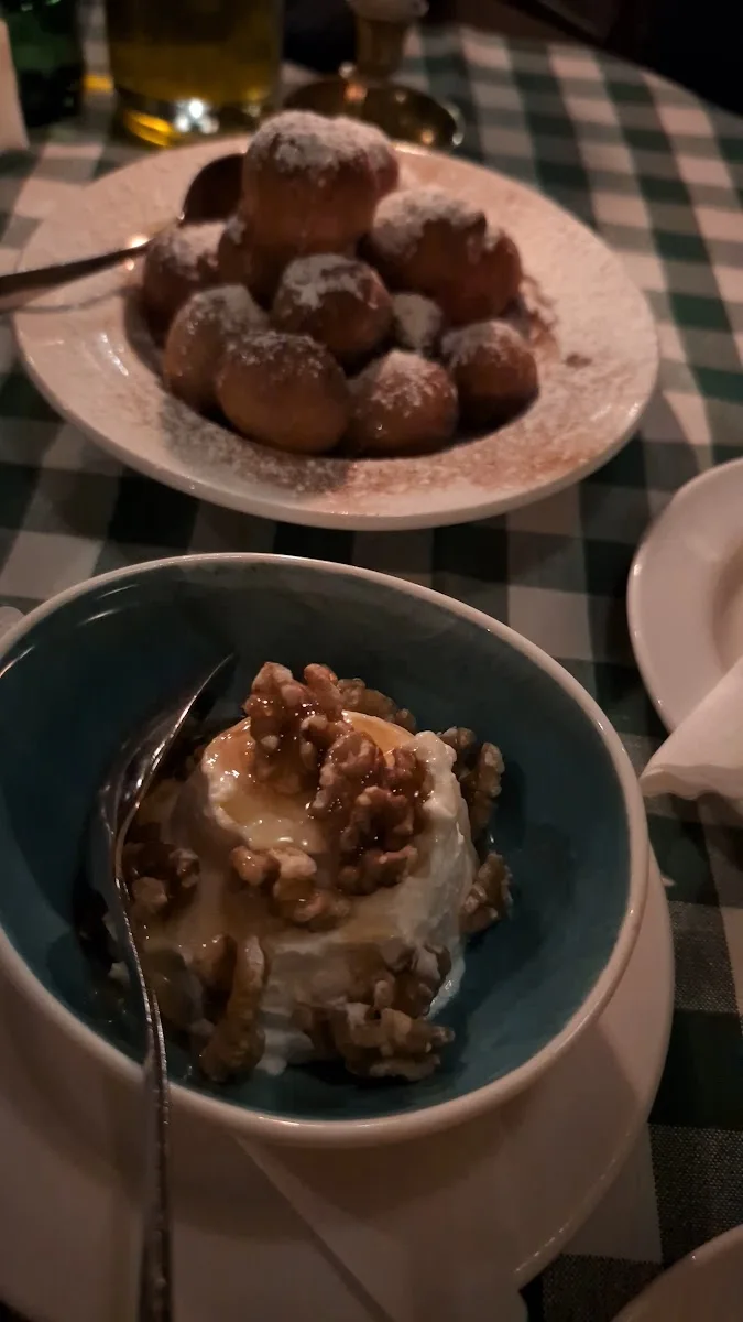Taverna Ousia – Restaurant in Berlin
